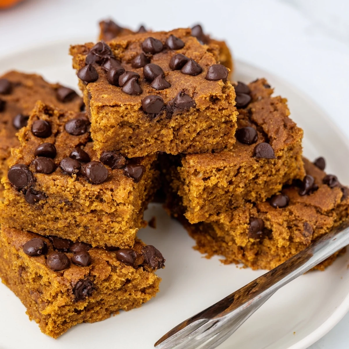 Gingerbread Pumpkin Chocolate Chip Bars