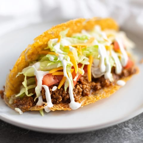 Cheesy Gordita Crunch Tacos